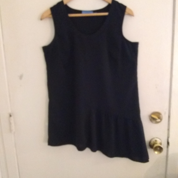 Simply Vera Dress - Picture 1 of 6
